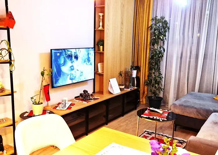 Central Comfy Apartment